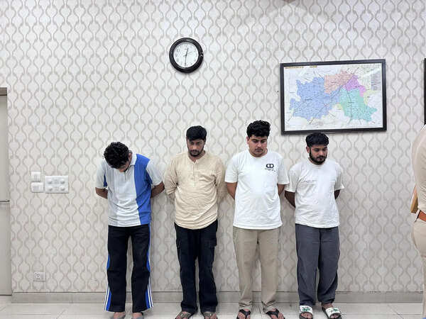 Online betting-cyber fraud racket, 4 held; Cops suspect Dubai link