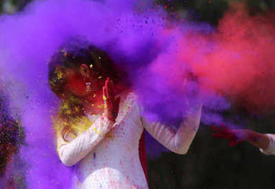 Happy Holi 2018 LIVE updates: India celebrates the festival of colours