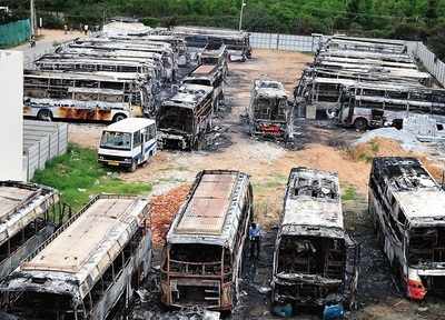 Woman arsonist set afire 42 buses for biryani & Rs 100