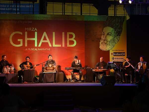 Salim Arif and Tauseef Akhtar pay a delightful tribute to Mirza Ghalib