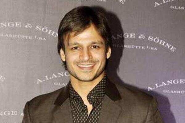 Vivek Oberoi turns driver