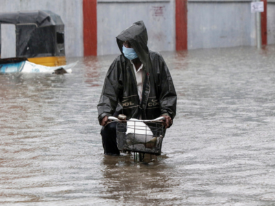 Cyclone Nivar: Life in Tirupati, Nellore affected as rains lash several parts of Andhra Pradesh