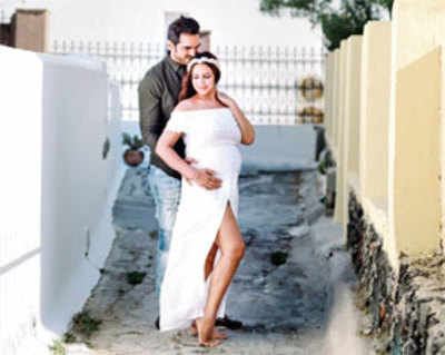 Esha Deol, Bharat Takthani’s picture perfect baby-moon