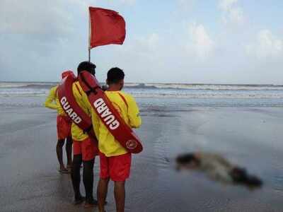 Man's body washes ashore at Juhu beach