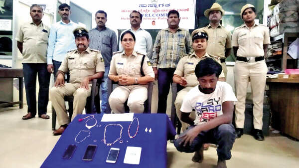 Hubballi: Railway police recover jewellery worth Rs 10 lakh from thief