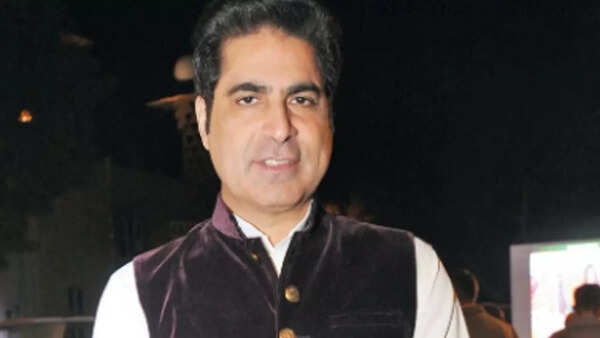 UP: Miffed Congress leader to back BJP in Rampur, says 'sorry' to Priyanka Gandhi