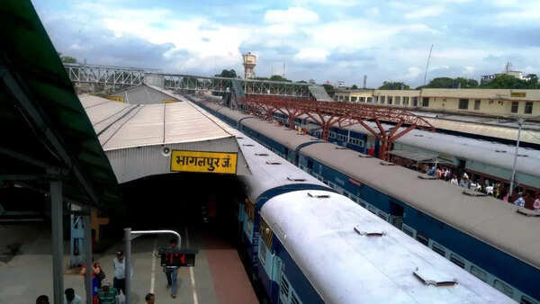 Railways launches special train after Vikramshila Setu collapse
