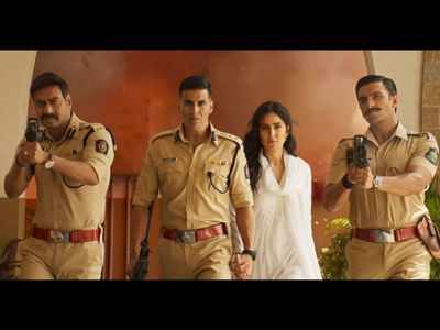 Akshay has to stop a terror attack, Ajay and Ranveer join the mission