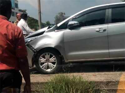 Raj Thackeray's wife Sharmila's car meets with an accident, no injuries reported