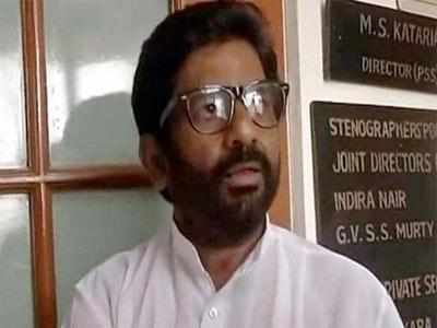 Barred Shiv Sena MP Ravindra Gaikwad to present his side of story in Parliament this week