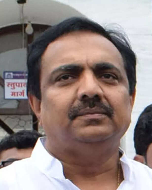 NCP (SP)’s Jayant Patil opposes govt’s plan to change Shaktipeeth project alignment, says it will cut through fertile farmland in Walva taluka