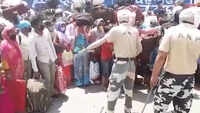 Migrant workers walk several kilometres to reach Jalandhar railway station in Punjab 