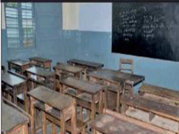 Kids decorate school premises, gift classmates handmade goodies