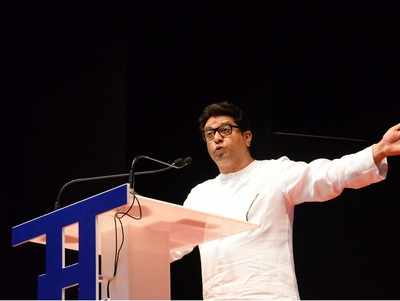Journalist seeks police inquiry into Raj Thackeray's claim of another 'Pulwama-like' attack