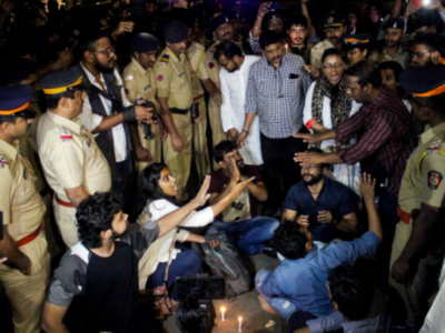 Dadar: Shivaji Park police registers case over February 26 candle-light protest