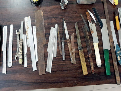 Raid inside Central Jail unearths knives, pipes