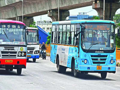 Feeder buses need makeover