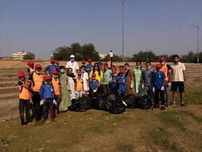 Youths of Badlapur take up initiative to clean Ulhas river