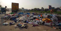 Gurgaon civic body steps up checks, fines 9k for flouting waste and dust rules