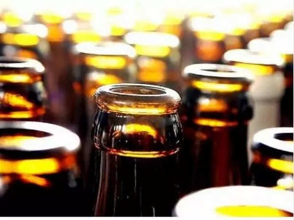 Probe ordered after liquor found at Buxar DTO office