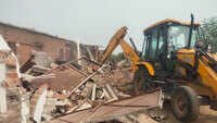 Faridabad: 300 illegal structures razed in Aravalis 