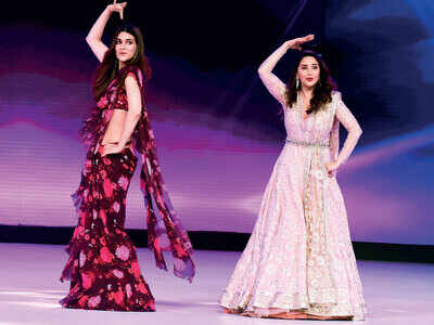 Kriti Sanon’s ‘surreal experience’ of dancing with Madhuri Dixit