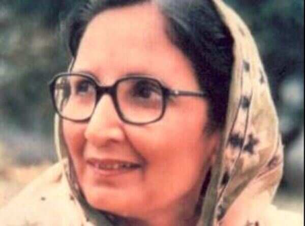 Leading Punjabi writer Dalip Kaur Tiwana to return Padma Shri