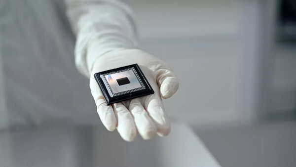 If the fastest supercomputers need 10 septillion years, this chip needs 5 minutes