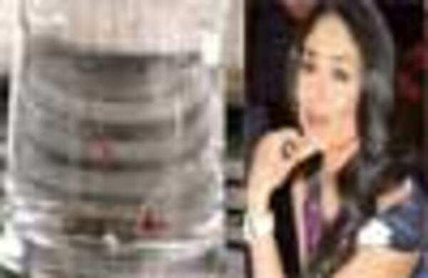 Bebo’s mom's water infested with worms!