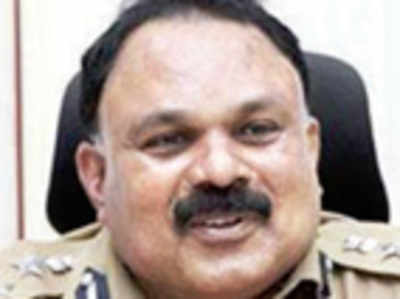 Senior Kerala police officer caught copying in law exam