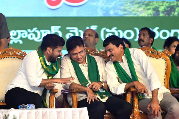 240-acre Koheda market to come up in 2 yrs: Revanth