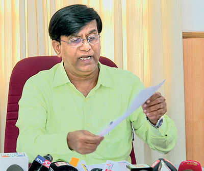 Higher education minister Basavaraj Rayareddi tears into cheap BU marks cards