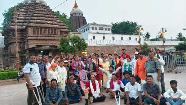 Over 50 PwDs offer prayers at Puri temple, demand for permanent accessibility measures