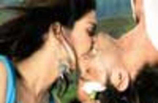 Rakesh Roshan's recreating Mumbai