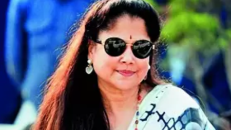 Madhya Pradesh elections: State sports minister Yashodhara Raje Scindia casts vote in Shivpuri