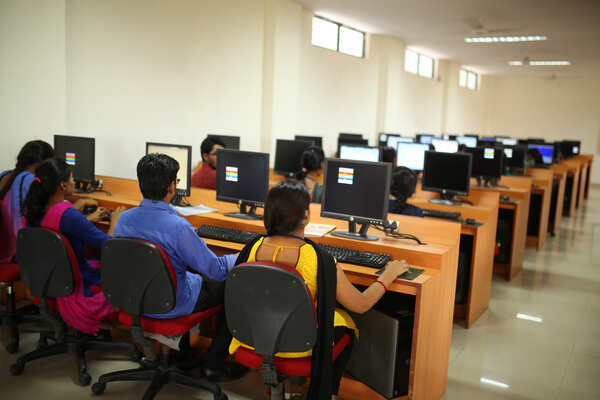 CSE Lab (1)