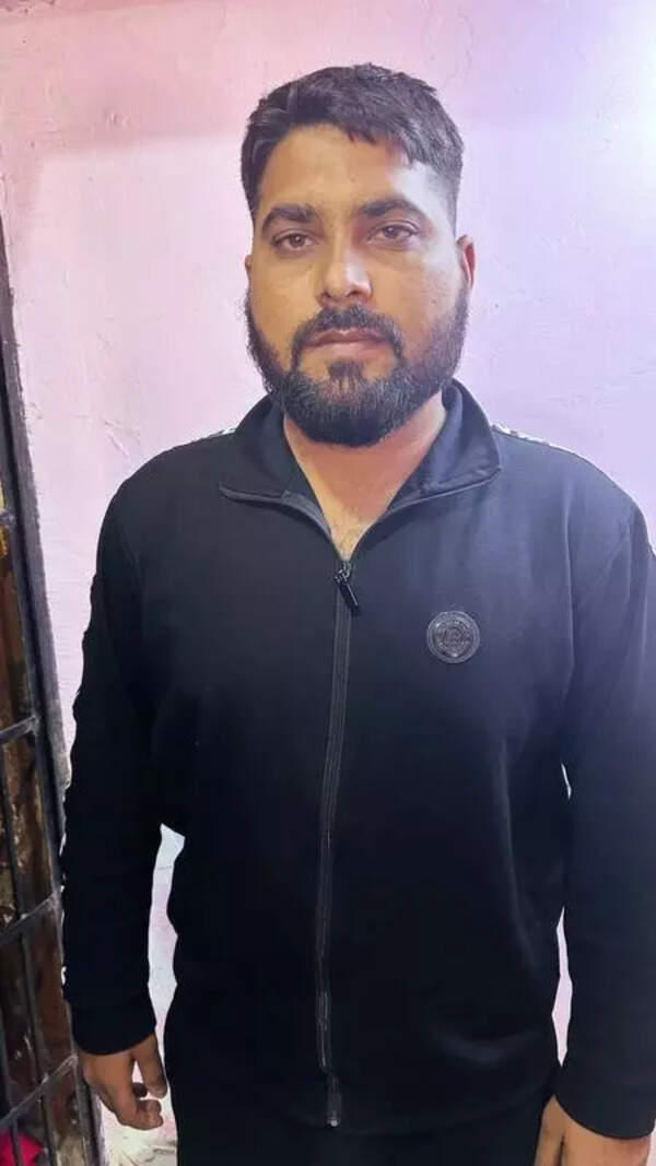 Kamlesh Tiwari murder accused held for extortion