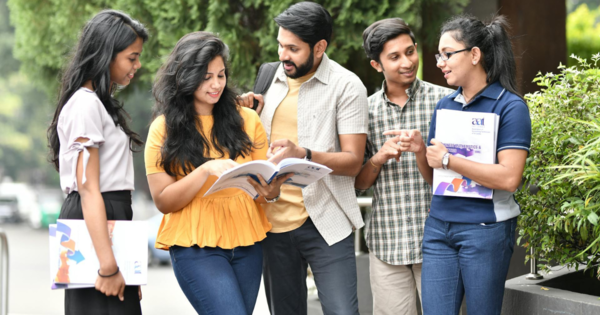 University of Glasgow invites Applications for 2025 MBA Aspirants: Know the Scholarships and Eligibility Details here