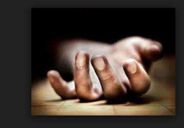 Two medical students die after bus hits two-wheeler near Chennai