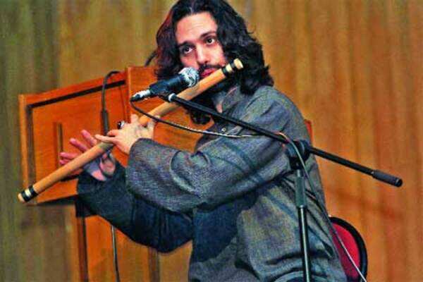 My heart is in India and in Israel, says Shye