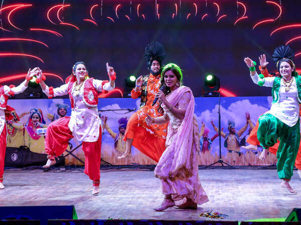 Dhol beats & bhangra at this Baisakhi do in Delhi
