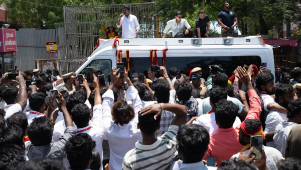 Vijay’s visit causes chaos on roads in Trichy; cop suffers leg fracture