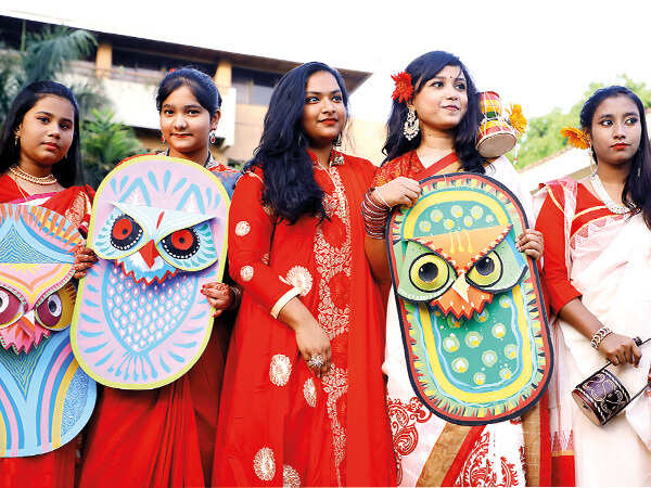 From tradition to Tagore, Bangladesh High Commission rings in the Bengali new year