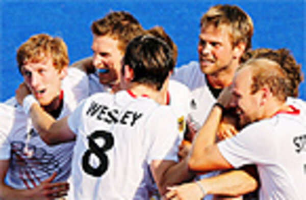 History beckons Germans but they face massive Dutch challenge