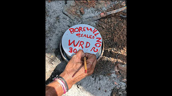 Illegal borewells in Chimbel colony sealed, locals protest