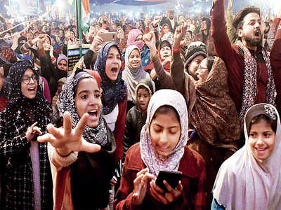 Mothers at Shaheen Bagh are protesting against Jamia violence for more than a fortnight now