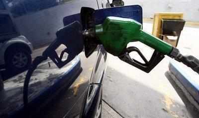 Petrol, diesel prices to be slashed by Rs 2 per litre from today as govt yields to opposition