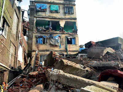 Bhiwandi building collapse: Developer, landowner booked