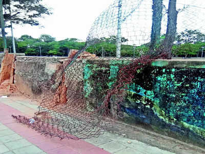 Malleswaram Mirror Special: ‘Secure our grounds’