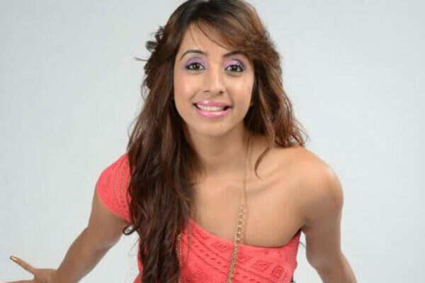Sanjjanaa turns vegetarian